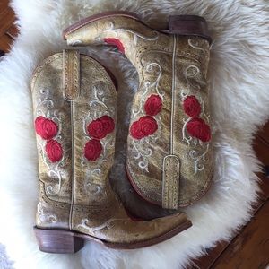 Rose and scroll cowgirl boots